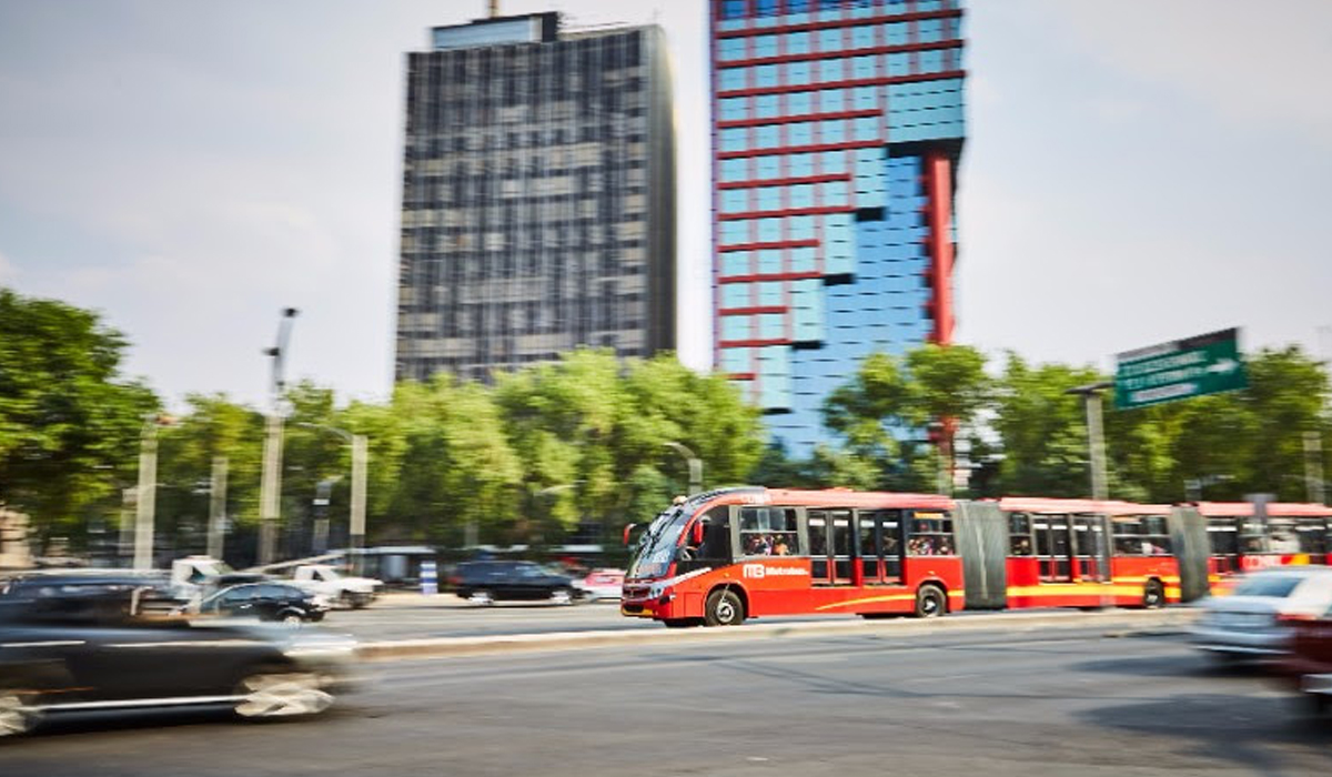 Biarticulados Scania en Metrobús Revista TyT