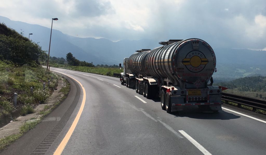 Sonora va contra accidentes del transporte de materiales peligrosos