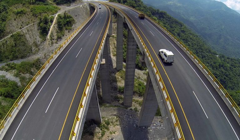 Inversión en infraestructura debe dejar de lado la política: Canacar