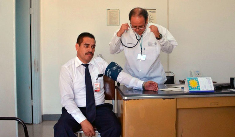 exámenes médicos a operadores