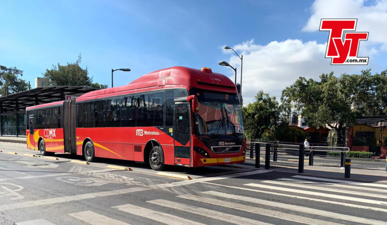 Metrobús y RTP operan con baja de 50% en la demanda