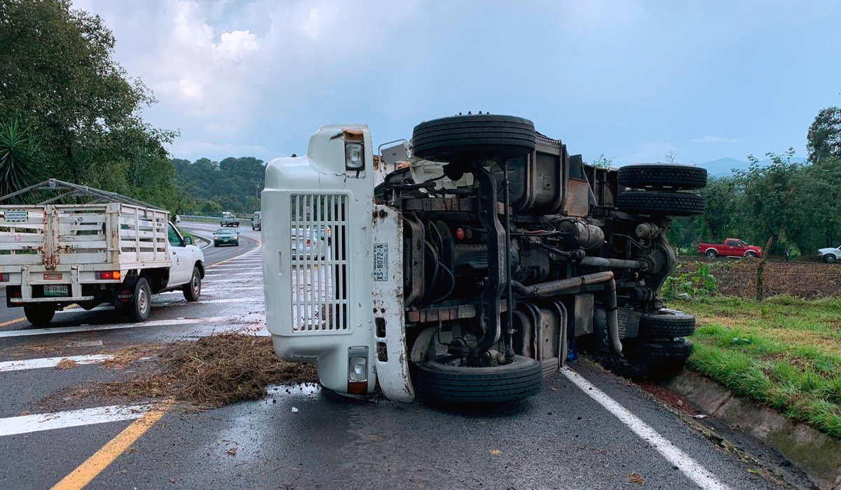 4.6 de cada 10 camiones involucrados en accidentes supera 10 años de