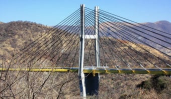 Uso-de-acero-nacional-infraestructura-carretera