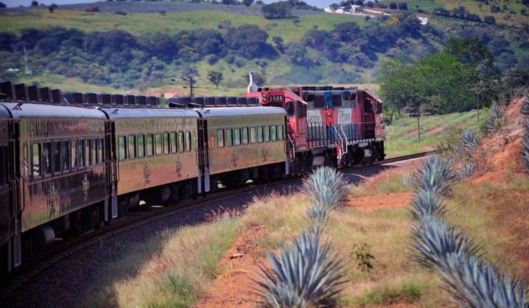Senado-ferroviaria-transporte