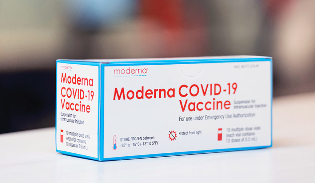 Vacuna Moderna recibe aprobación total en Estados Unidos