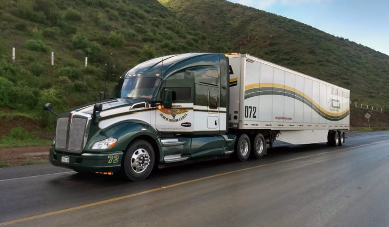Julián de Obregón expande sus operaciones en México.