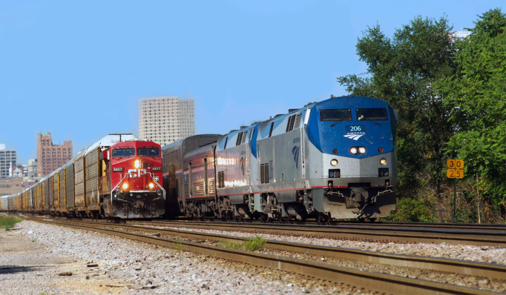 Amtrak respalda combinación entre Canadian Pacific y KCS