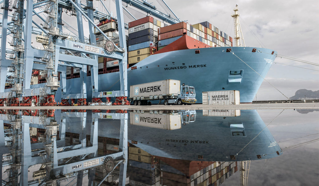 Nuevos picos de contagios causan retrasos en cadena de suministro: Maersk