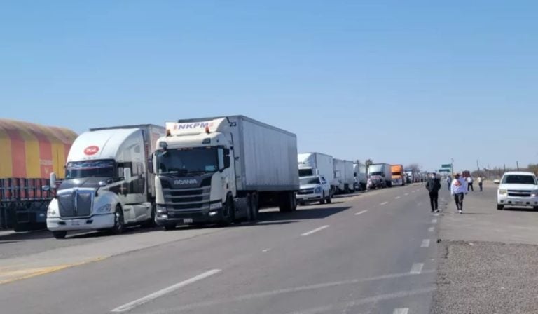 Chihuahua acuerda con transportistas dar solución a costos de insumos y fletes