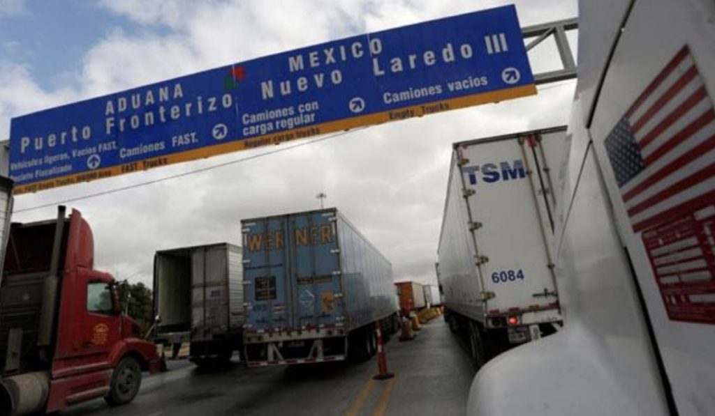 Texas amenaza con restablecer inspecciones estatales en la frontera