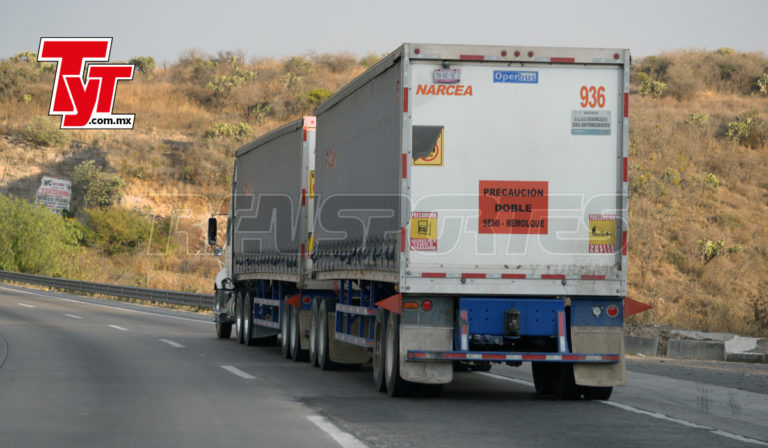 Diez consideraciones antes de proponer la prohibición del doble remolque