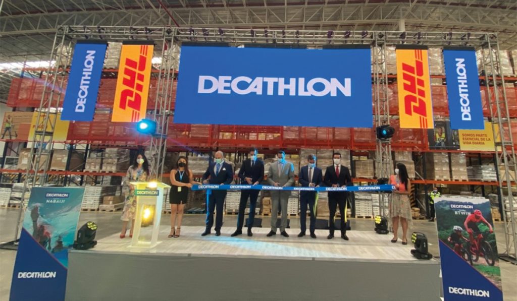 DHL Supply Chain México y Decathlon inauguran centro de almacenaje
