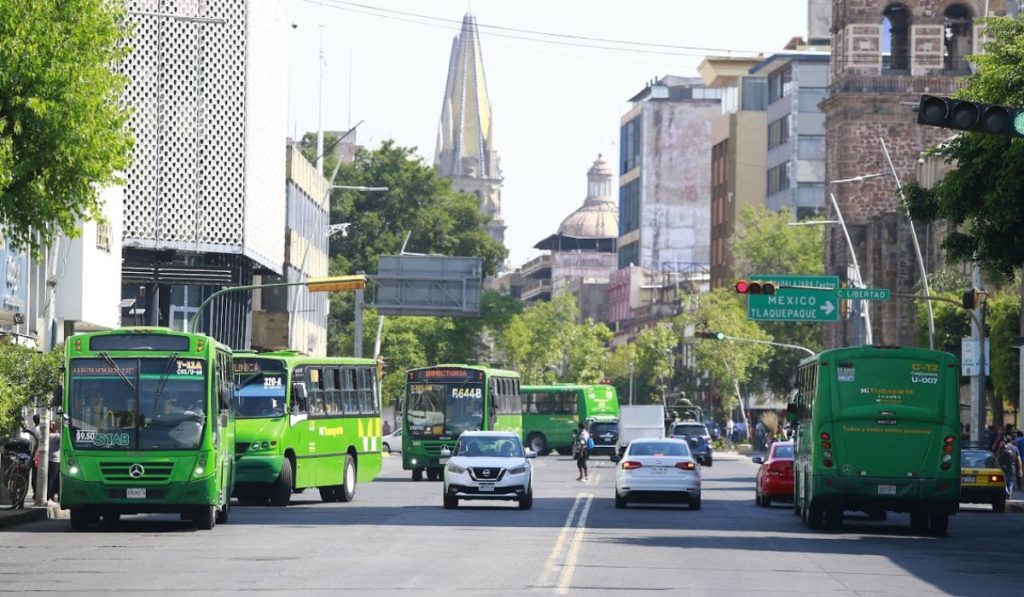 Jalisco facilita el acceso a licencias de conducir para el transporte público