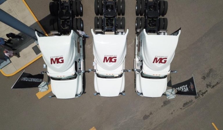 Express MG sigue renovando su flota con camiones International