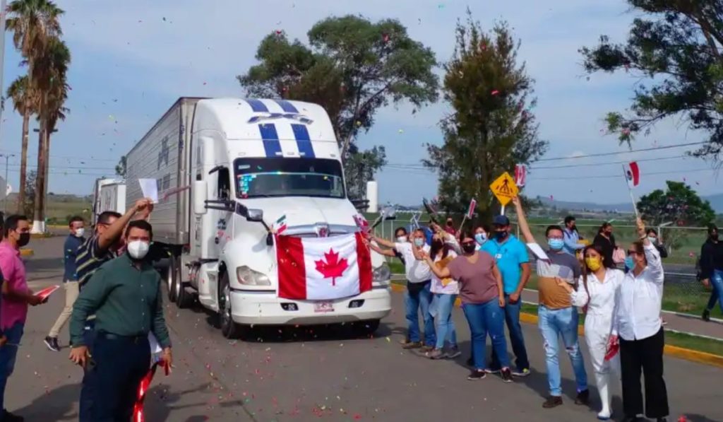 Arranca en Guanajuato camión con primer envío de carne de cerdo a Canadá