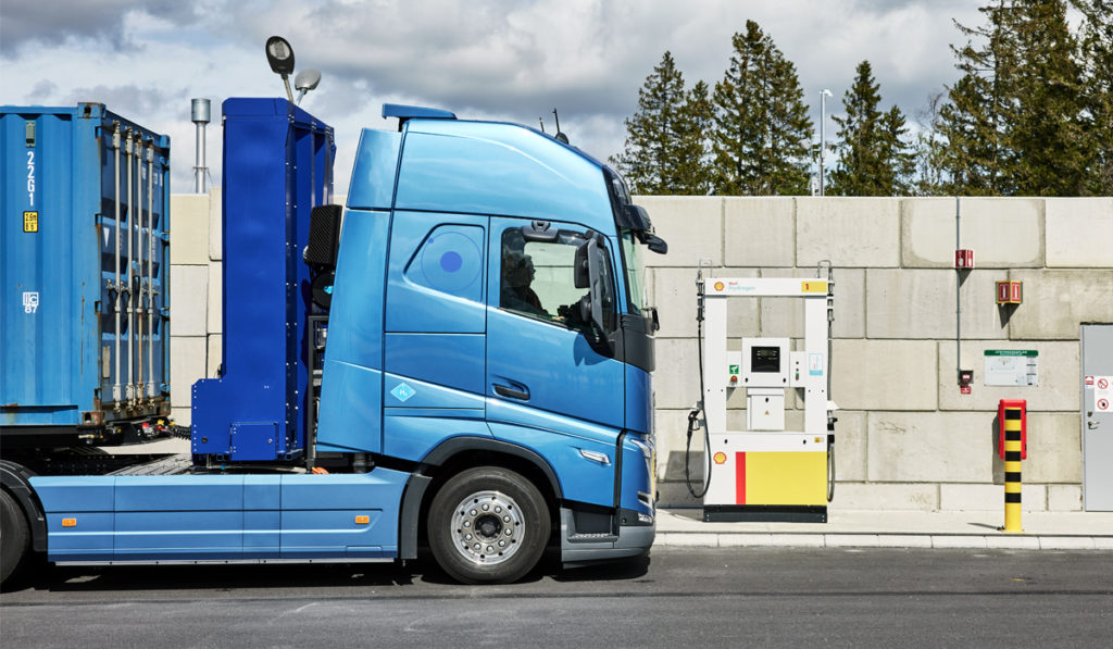 Camiones Volvo con celda de combustible, a prueba con clientes en 2025