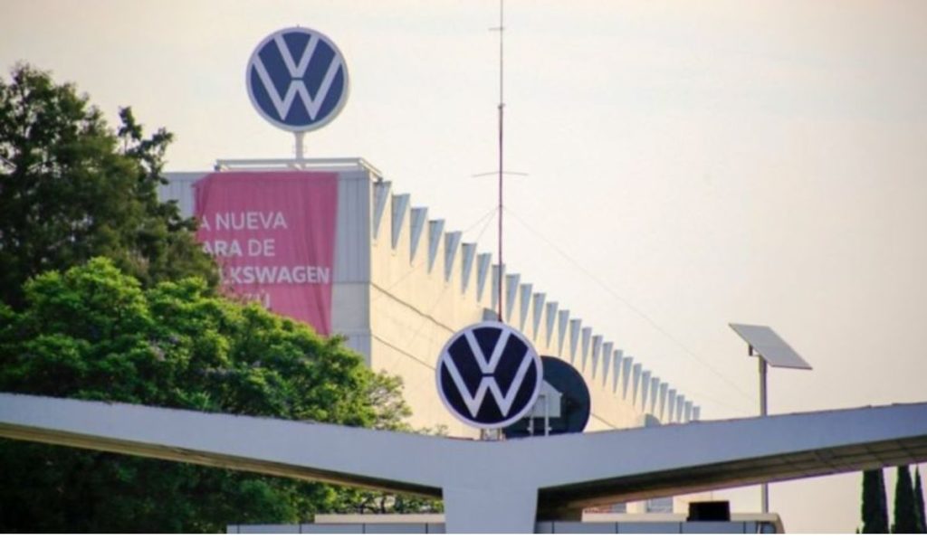 Estudiantes de Ibero Puebla ya pueden hacer sus prácticas en las plantas de VW