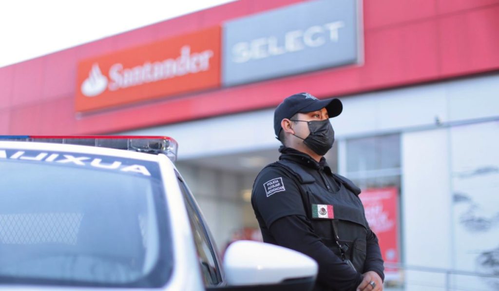 Michoacán apuesta por la profesionalización de la Policía Auxiliar