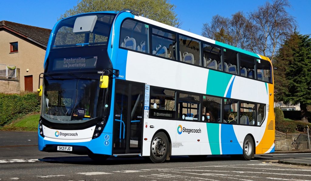 Alexander Dennis recibe el pedido de buses doble piso más grande para Reino Unido desde 2019