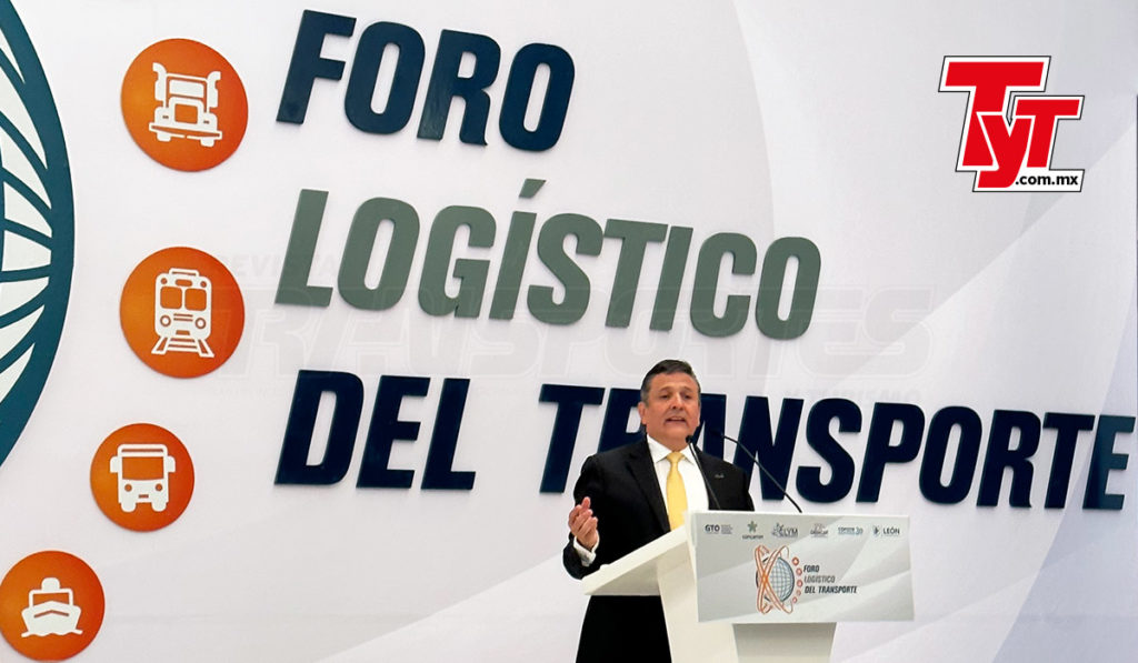 Enrique-Gonzalez-foro-logistico-del-transporte-cluster-guanajuato