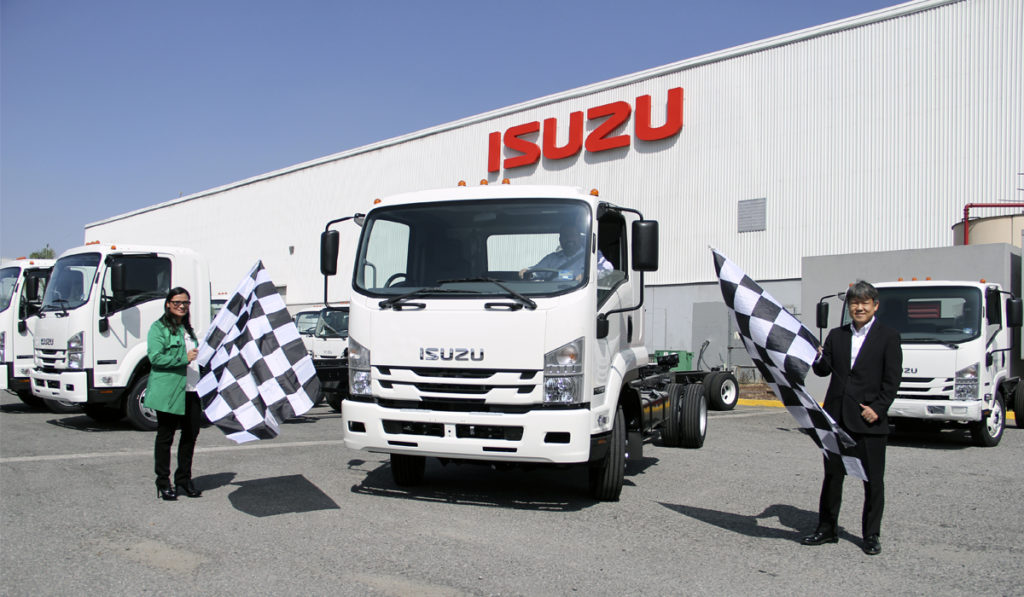 Isuzu Motors ensambla su camión número 10,000 en México