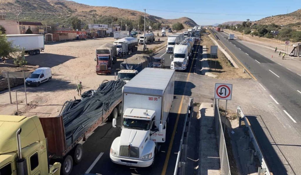 Conatram exige a AMLO mayor vigilancia y atención en carreteras