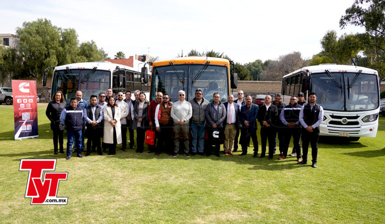 AT Camiones y Autobuses y Cummins