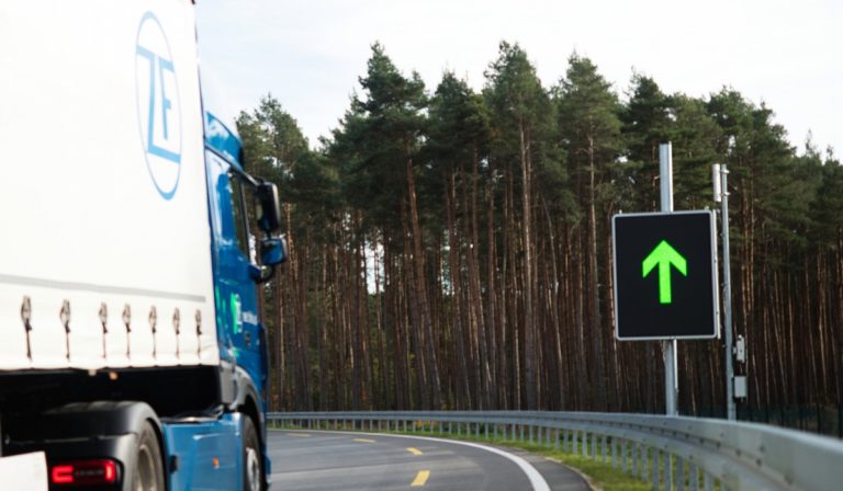 ZF-pista-de-pruebas-5G-conduccion-autonoma