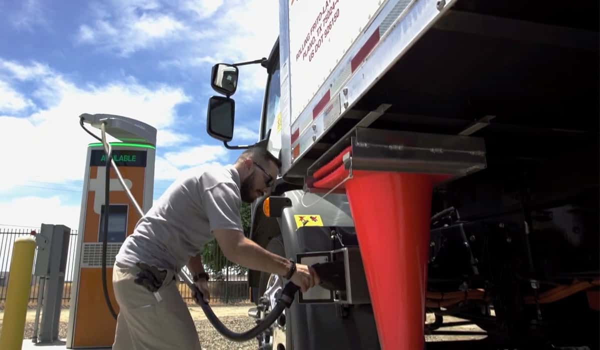 Less Electric Maintenance Run on Less - Electric Depot llega este 2023 | Revista TyT