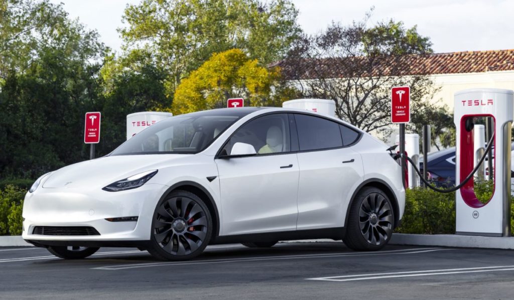 Tesla, prueba que México está listo para producir vehículos eléctricos: AMDA