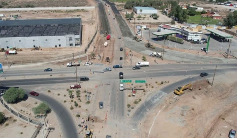 Cierran el cruce de Islas Agrarias y Abasolo en Mexicali por obras