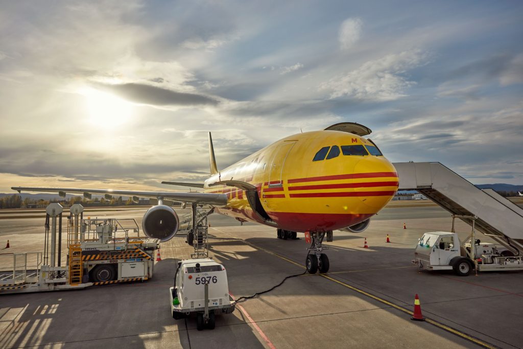 ¡Adiós AICM, hola AIFA! Concluye DHL Express mudanza de aviones cargueros