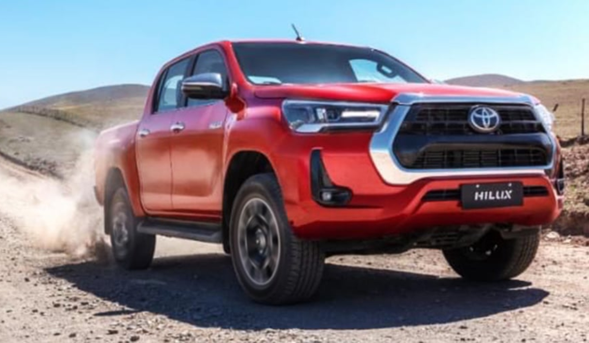 Hilux Encabeza El Top Cinco De Los Veh Culos M S Vendidos Por Toyota