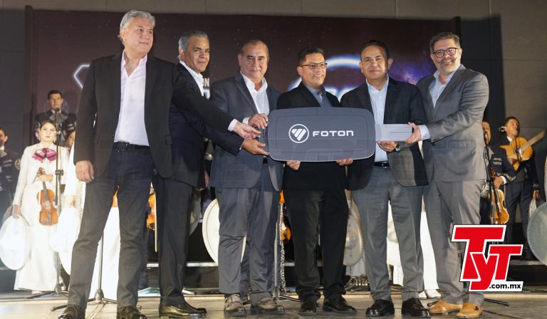 FOTON entrega los primeros tractos del convenio con Canacar