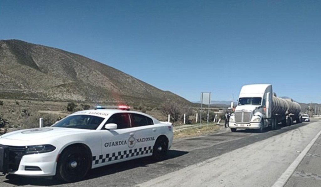 Guardia-Nacional-Nuevo-León-transporte-combustible