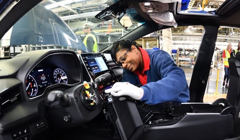 Toyota México reconoce la importancia de la capacitación en el Día del ...