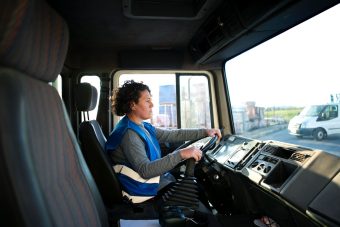 Industria del transporte necesita a las mujeres: IRU 