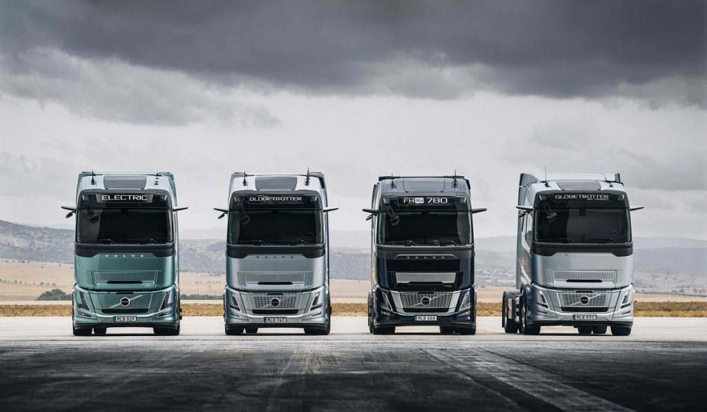 Volvo-Trucks-MirrorEye-Stoneridge