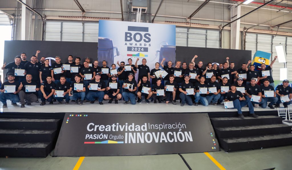 Mercedes-Benz Autobuses reconoce la innovación en los BOS Awards