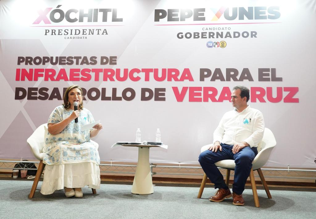 Xóchitl Gálvez plantea segunda etapa del Puerto de Veracruz y obras carreteras