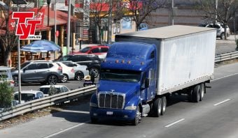 Gobierno de México alista un freno ambiental a la importación de vehículos pesados usados