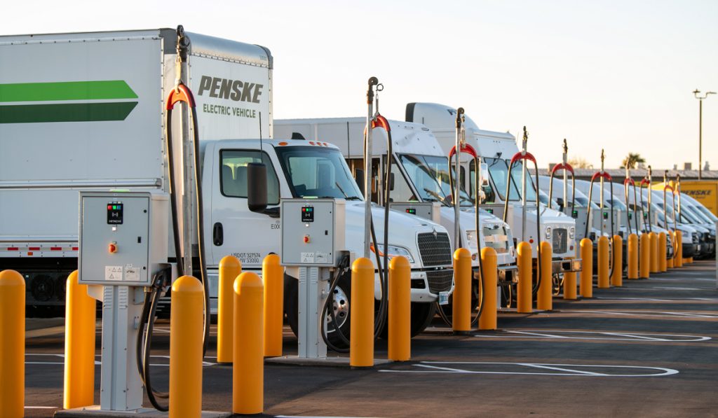 Penske se une a la alianza por la electrificación de flotas de EU