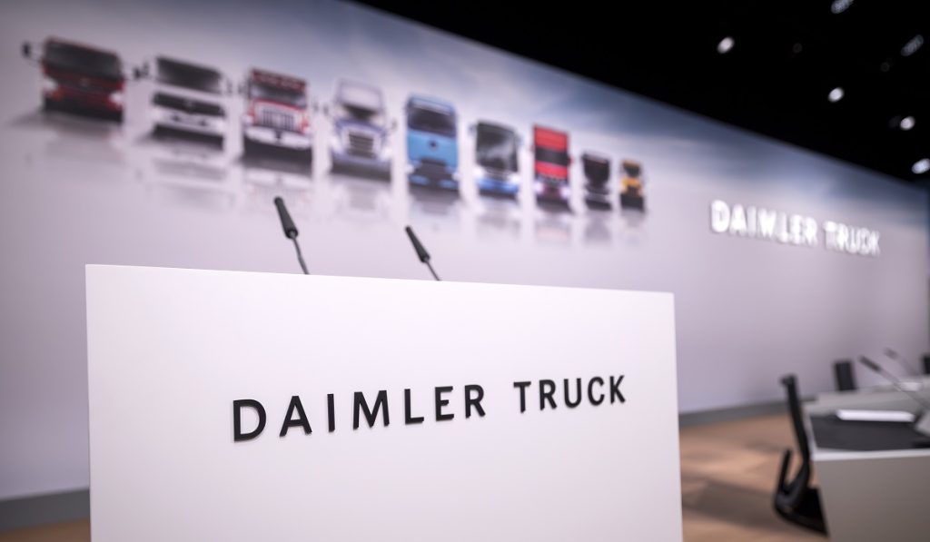 Daimler-Truck-2T