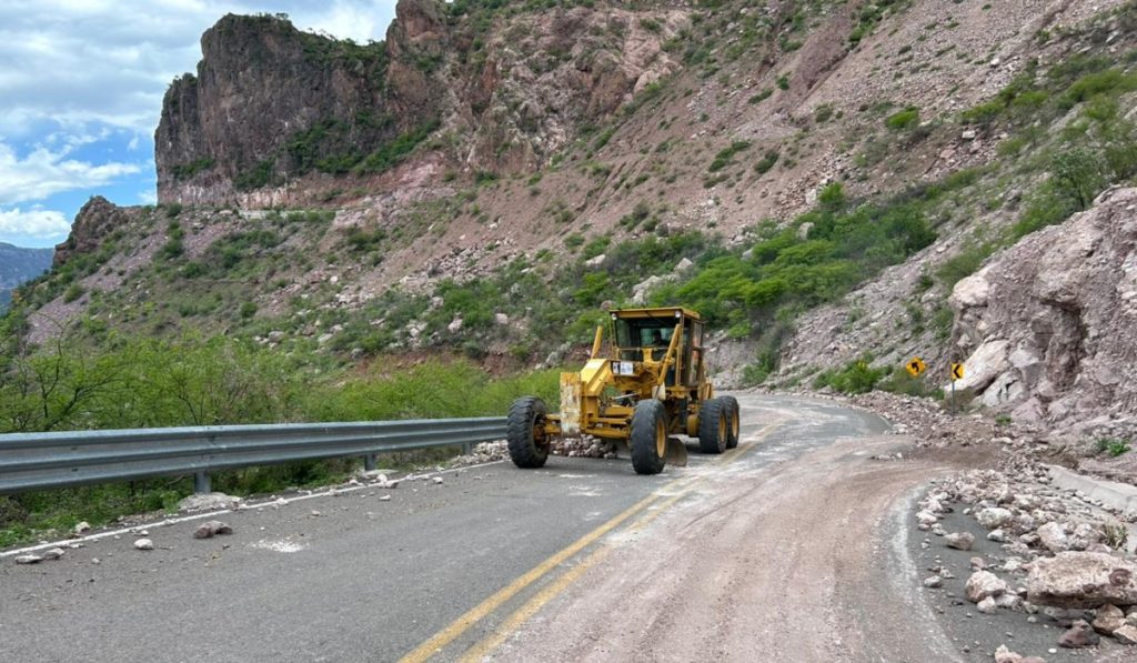 carretera Samachique-Batopilas