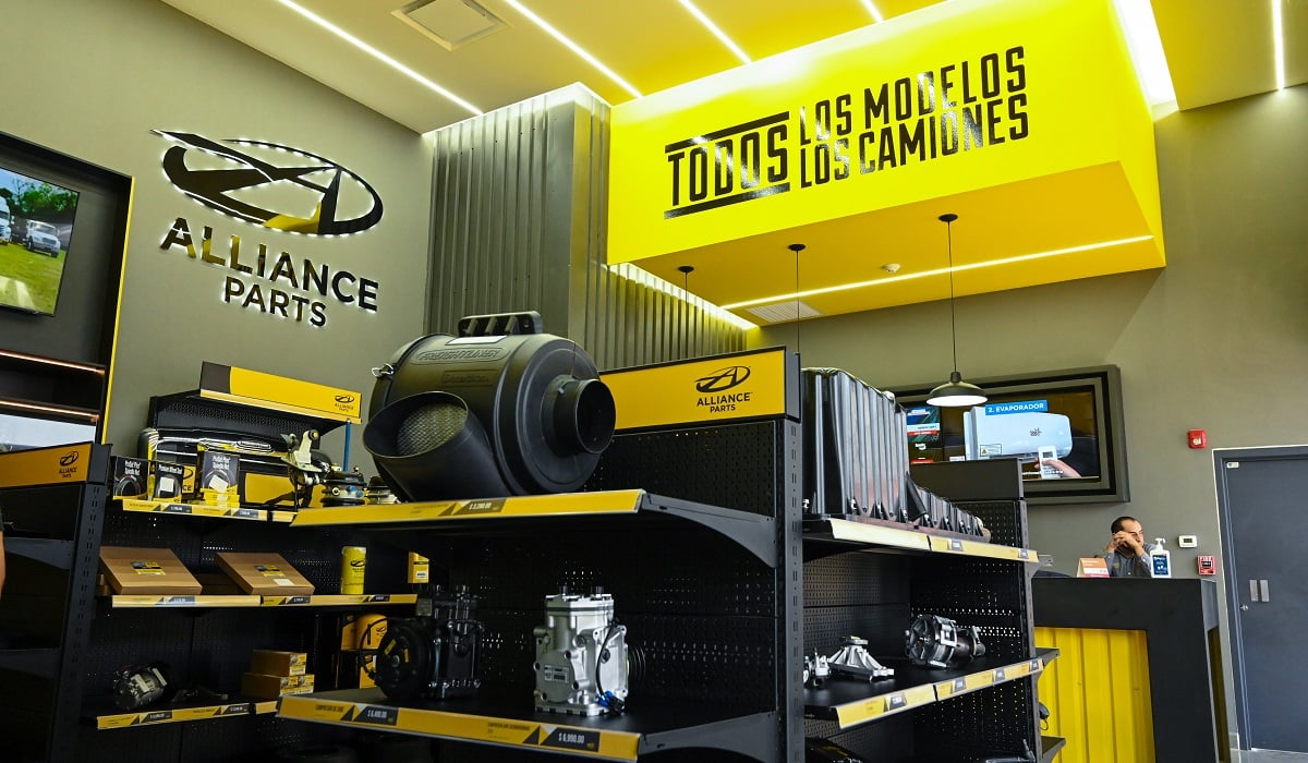 Daimler Truck México y Difrenosa abren nueva tienda de Alliance Parts
