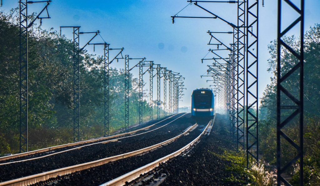 Linea-ferroviaria-CPKC-CSX-Mexico-EU