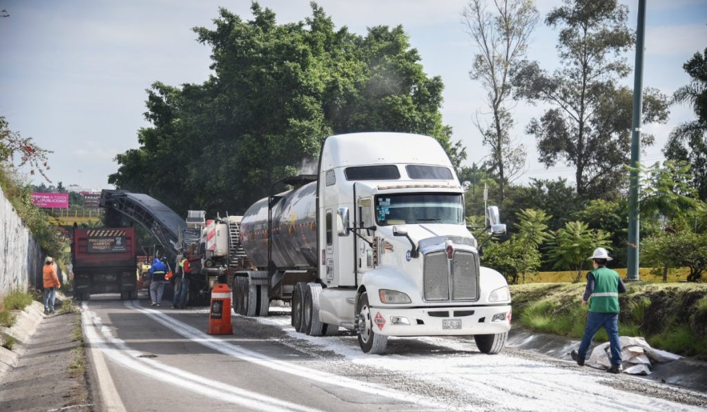 Mantenimiento-carretero Michoacán