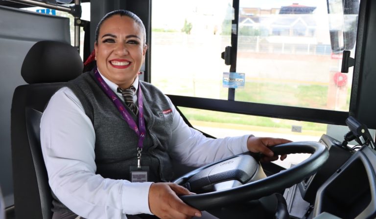 Aguascalientes-mujeres-comductoras-transporte-publico