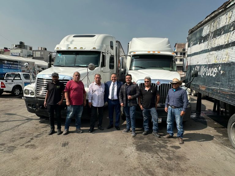 Canacar lleva asesoría fiscal a transportistas de la Central de Abastos 