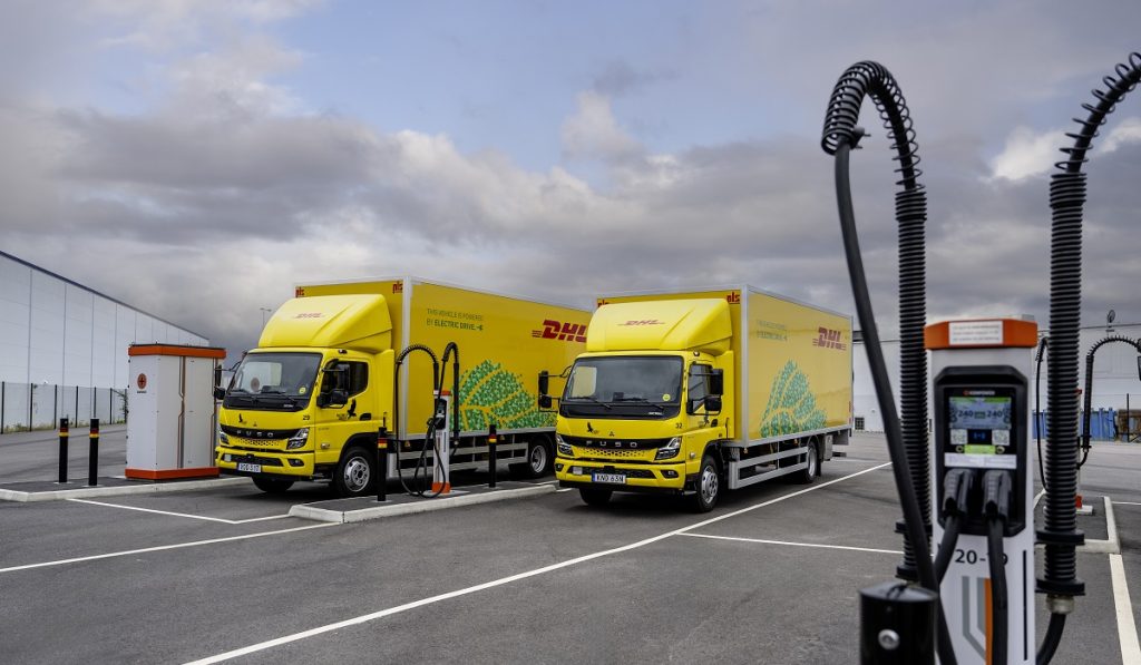 FUSO-eCanter-DHL